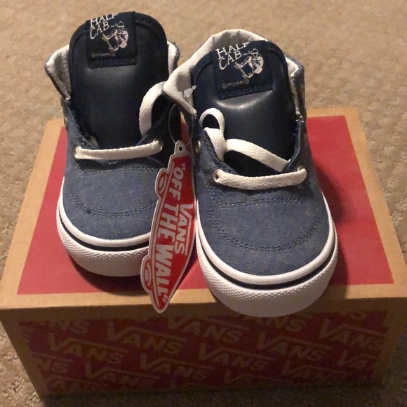 Vans Other - NWT toddle Vans Half Cab